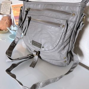 EUC 🩶 Wallflower Lightweight Grey Faux Leather Crossbody Bag.